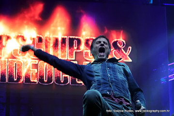 PIPS CHIPS& VIDEOCLIPS, DOM SPORTOVA