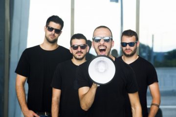 Phaneron singlom "Kreni dalje" najavljuje album