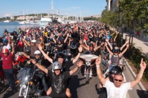 CROATIA BIKE WEEK SLAVI 25 GODINA! Energično za jubilarnu proslavu uz Let 3, Kojote, Crno perje i Dinu Jelusića!