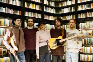 Mary May predstavlja novi singl "Don't Call Me Baby"