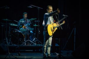 (ne)normalni u subotu promovira novi album u Boogaloou!