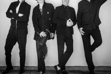 Supergrupa BEAT – Adrian Belew, Tony Levin, Steve Vai i Danny Carey – službena promo fotografija