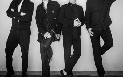 Supergrupa BEAT – Adrian Belew, Tony Levin, Steve Vai i Danny Carey – službena promo fotografija