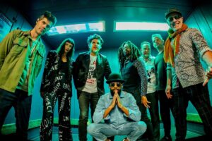 Thievery Corporation live na tvrđavi sv. Mihovila u Šibeniku tijekom turneje za 30 godina benda