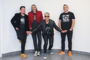 Daleka Obala Jakše i Hrepe na koncertu u Tvornici kulture u Zagrebu