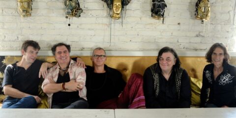 Električni orgazam nastupa u Tvornici kulture povodom 40 godina albuma Distorzija