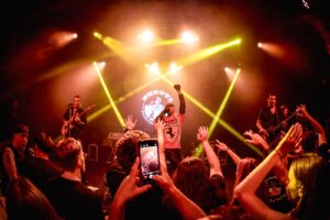 Brkovi na prvoj večeri dvodnevne punk-rock fešte u Boogaloou. Foto: Rockography