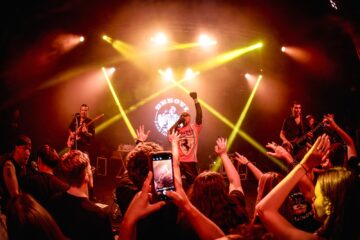 Brkovi na prvoj večeri dvodnevne punk-rock fešte u Boogaloou. Foto: Rockography