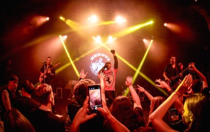 Brkovi na prvoj večeri dvodnevne punk-rock fešte u Boogaloou. Foto: Rockography