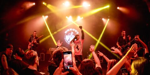 Brkovi na prvoj večeri dvodnevne punk-rock fešte u Boogaloou. Foto: Rockography